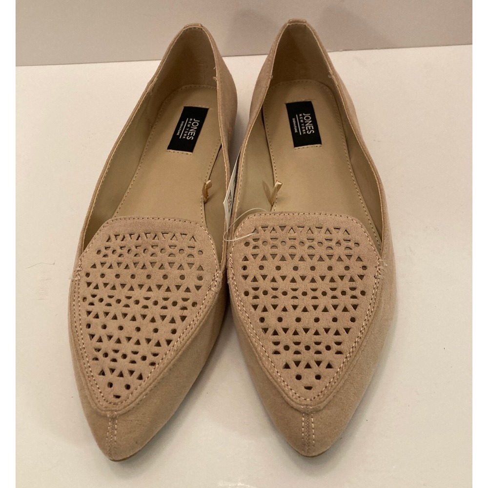 NWT JONES NEW YORK Flat Shoes Womens 7M Beige Samantha Faux Suede Slip‎ On Light